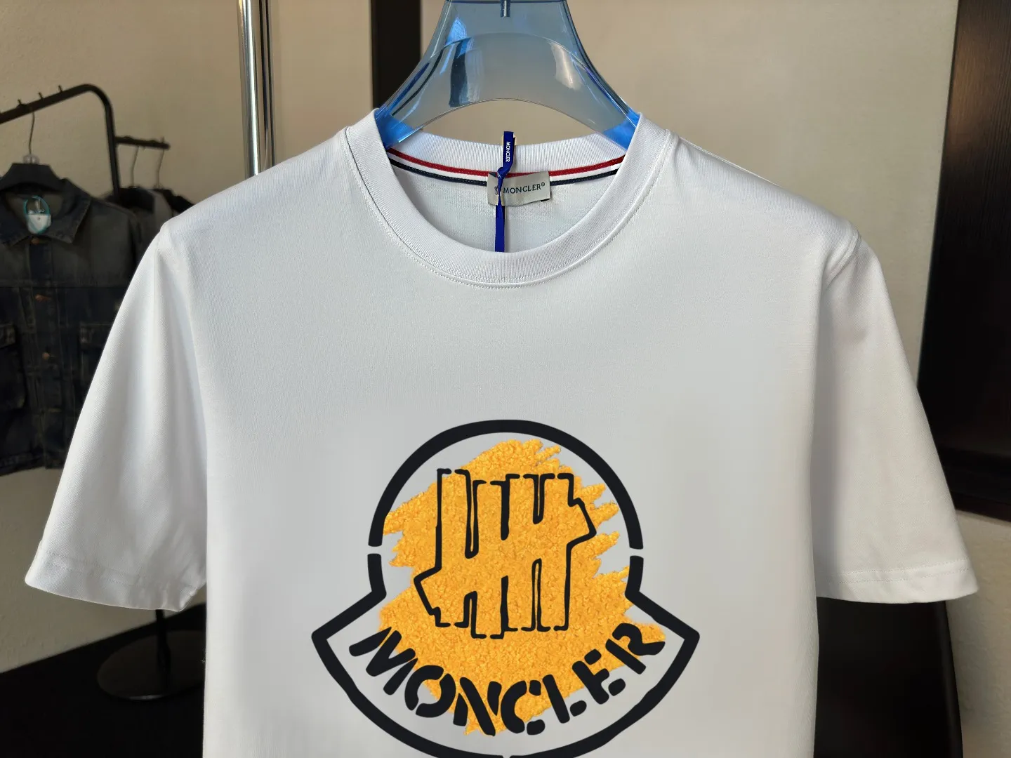 《 ~NFC ~ 》《Moncler~ 》2025New Arrival Quality T , Versatile Quality ！ ‼ 32 250G ‼ ， ， ， ， T 🤪 Sizes：S-M-L-XL-2XL ：Black，White， Same Style